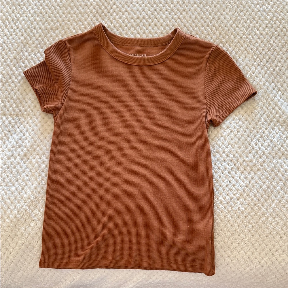 American Eagle Outfitters Rust Short Sleeve Tee